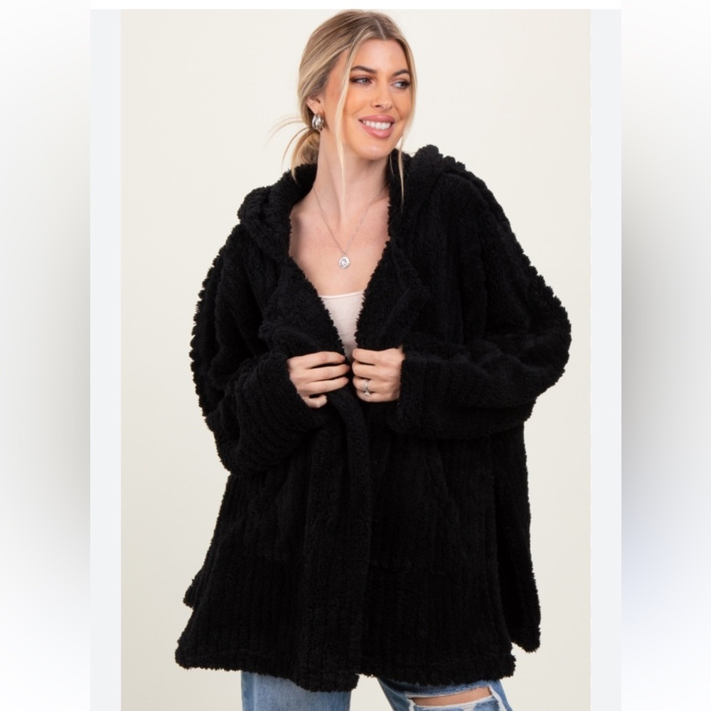Hem & Thread Faux Fur Jacket Black Size M-L NWT